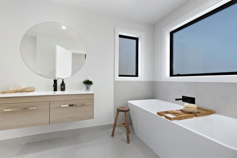 Photo of property in 3 Peterley Road, Lower Shotover, Queenstown, 9304