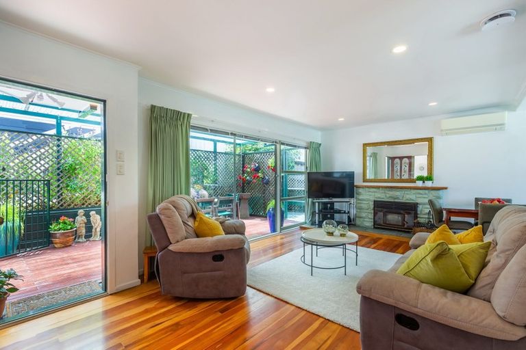 Photo of property in 90 Monarch Avenue, Hillcrest, Auckland, 0627