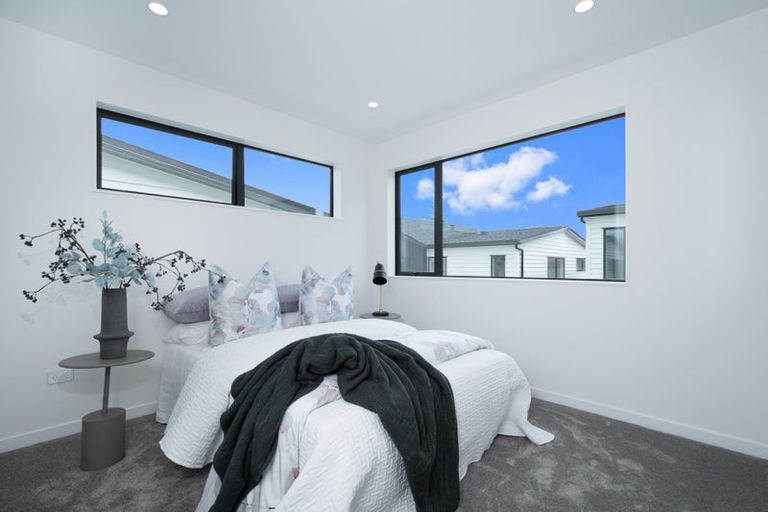 Photo of property in 7b Poto Street, Te Atatu South, Auckland, 0610