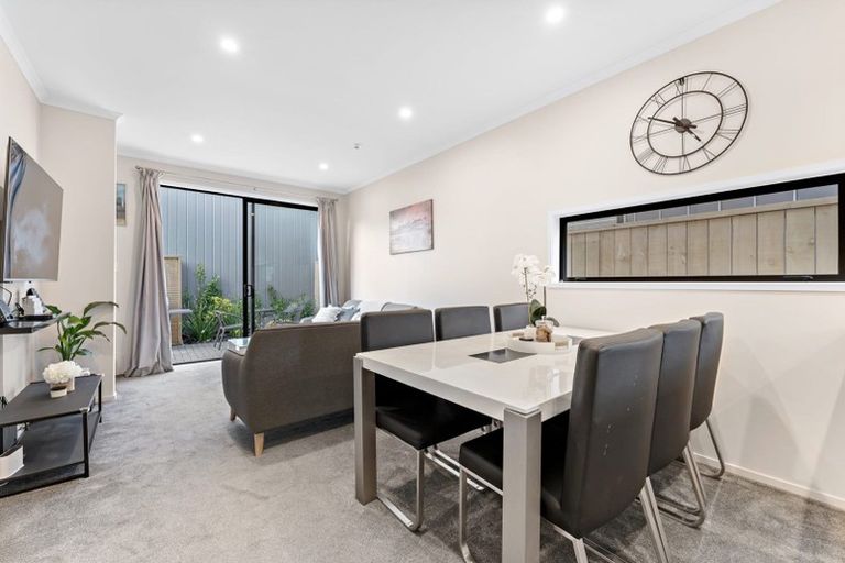 Photo of property in 4 Awamarino Way, Westgate, Auckland, 0614