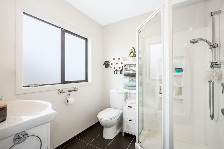 Photo of property in 84 Te Puia Drive, Aotea, Porirua, 5024