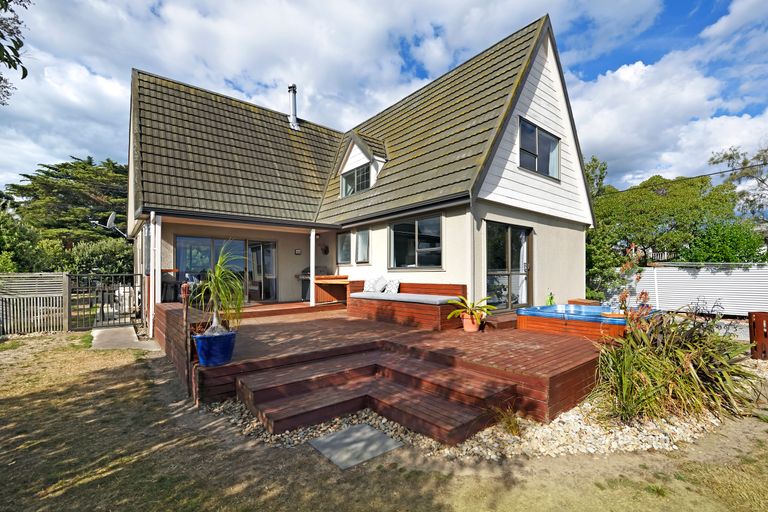 Photo of property in 140 Barnett Avenue, Best Island, Richmond, 7081