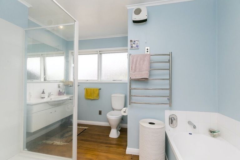 Photo of property in 38a Agra Crescent, Khandallah, Wellington, 6035