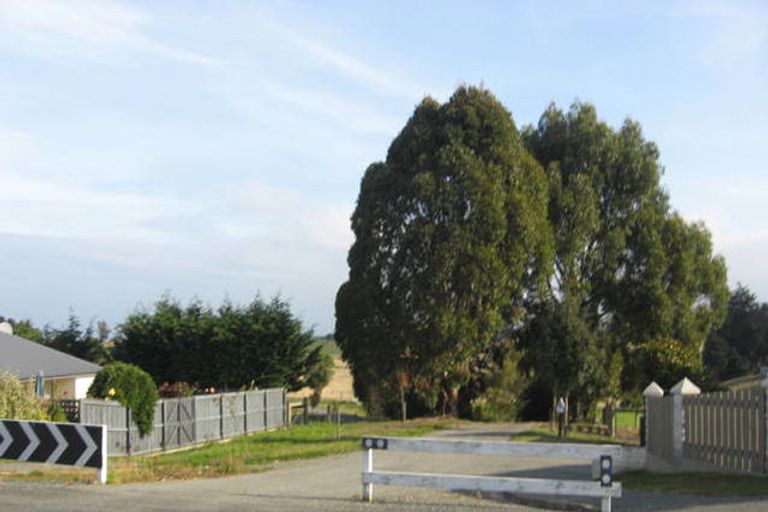 Photo of property in 18 Leven Street, South Hill, Oamaru, 9400