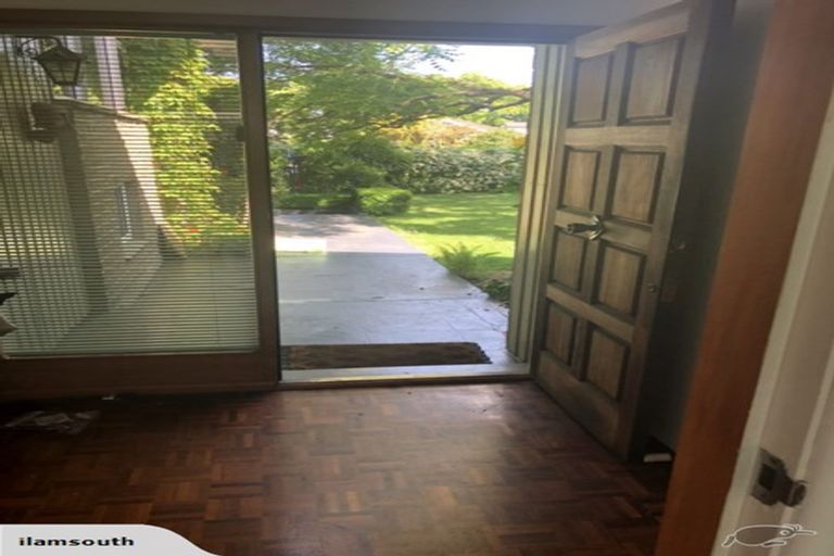 Photo of property in 124 Waimairi Road, Ilam, Christchurch, 8041