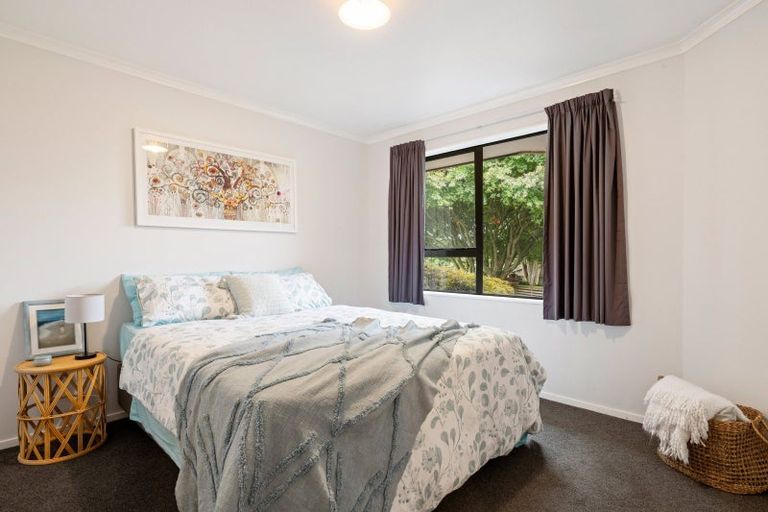 Photo of property in 19 Farnborough Drive, Nawton, Hamilton, 3200