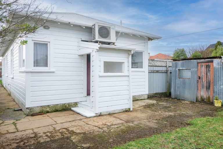 Photo of property in 82 Grove Street, Saint Kilda, Dunedin, 9012