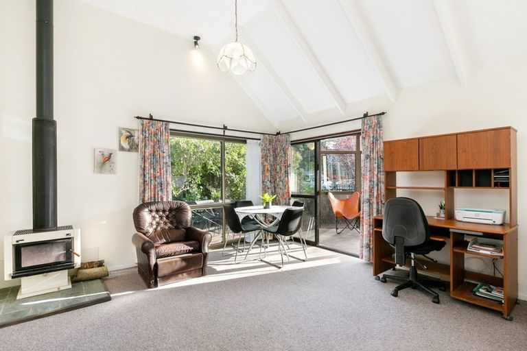 Photo of property in 74 Grendon Street, Maori Hill, Dunedin, 9010