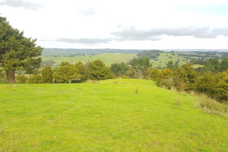Photo of property in 504b Wairere Road, Maungaturoto, 0571