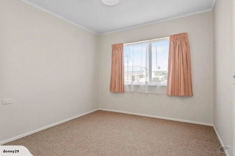 Photo of property in 120a Shakespeare Street, Leamington, Cambridge, 3432