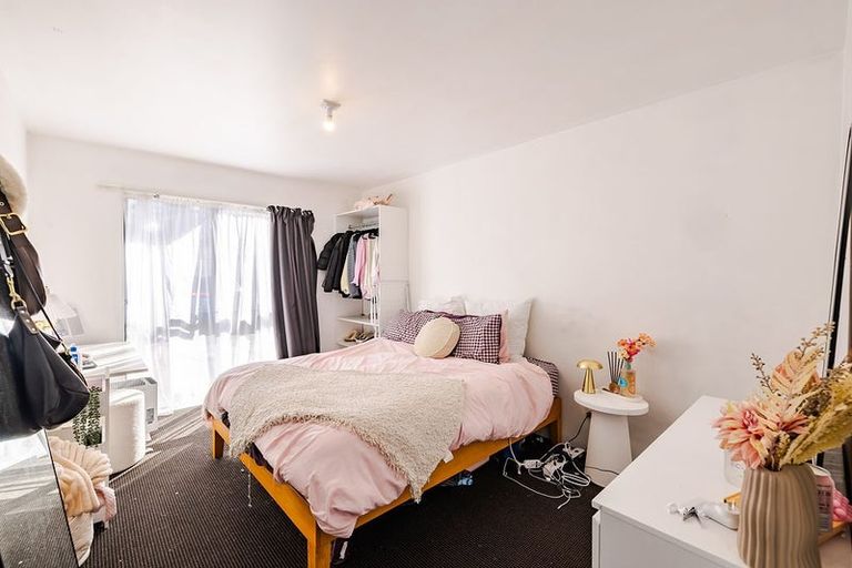 Photo of property in 9/598 Castle Street, North Dunedin, Dunedin, 9016