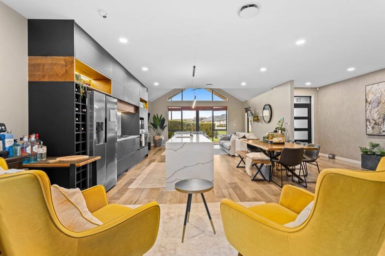 Photo of property in 10 Riverhead Point Drive, Riverhead, 0820