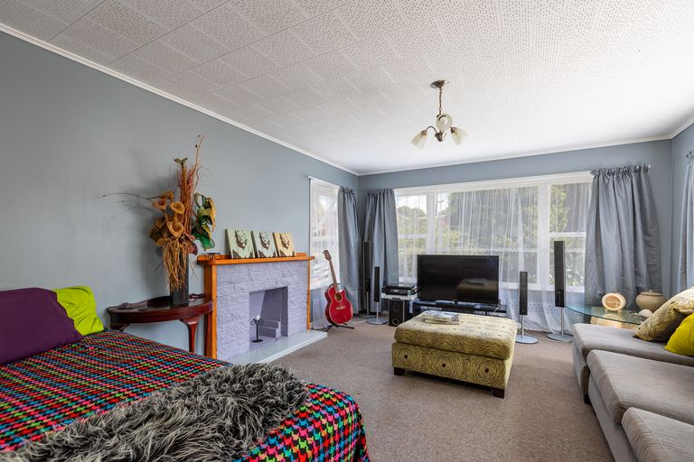 Photo of property in 52 Rodney Street, Wellsford, 0900