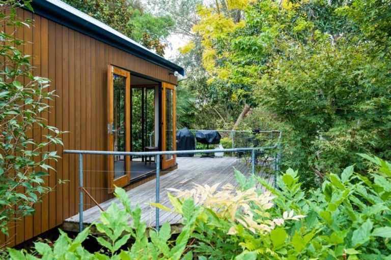 Photo of property in 73 Kopanga Road, Havelock North, 4130