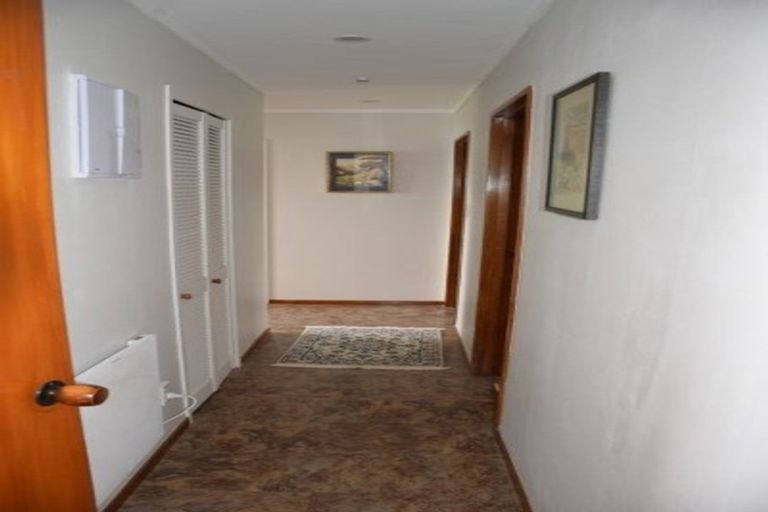 Photo of property in 53a Brandon Road, Glen Eden, Auckland, 0602