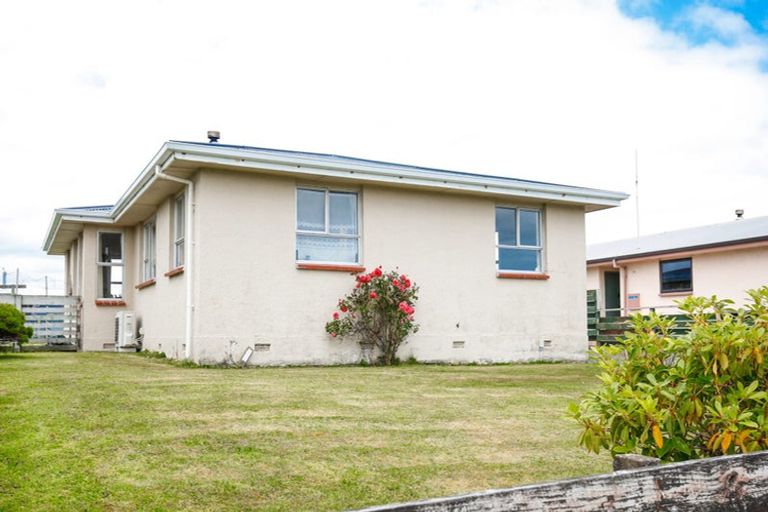Photo of property in 68 Thornhill Street, Rockdale, Invercargill, 9812