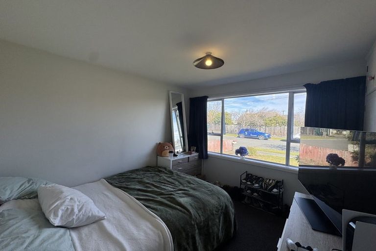 Photo of property in 52 Dunster Street, Burnside, Christchurch, 8053