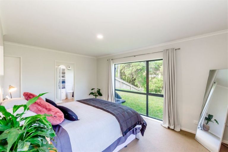 Photo of property in 22 Waterstone Avenue, Paraparaumu, 5032