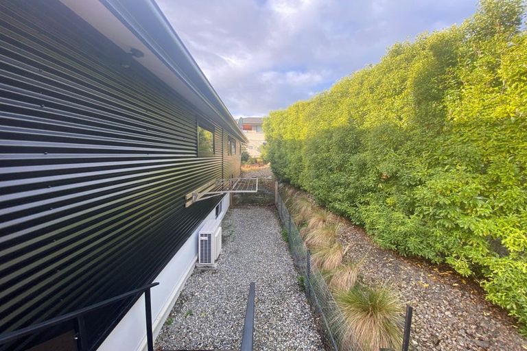 Photo of property in 12 Farrant Drive, Wanaka, 9305