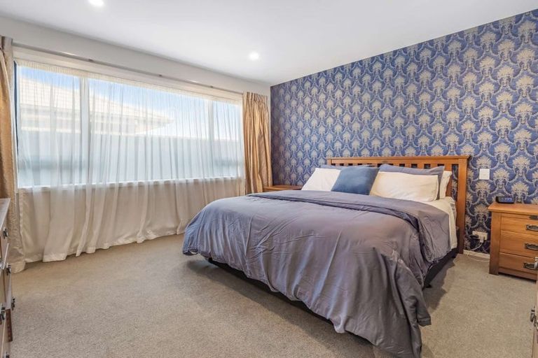 Photo of property in 10 Koreke Lane, Halswell, Christchurch, 8025