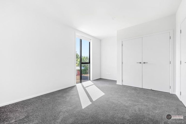 Photo of property in 53 Pipi Place, Levin, 5510