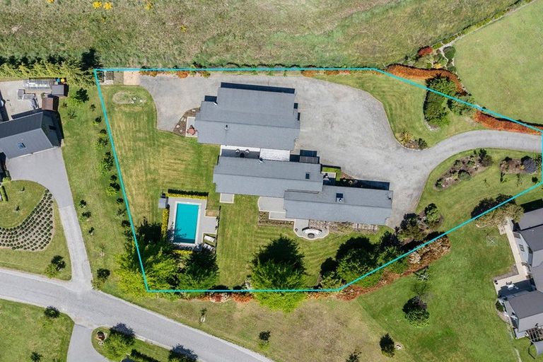 Photo of property in 5 Ironview Lane, Wanaka, 9382