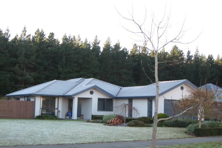 Photo of property in 32 Styx River Place, Spencerville, Christchurch, 8083