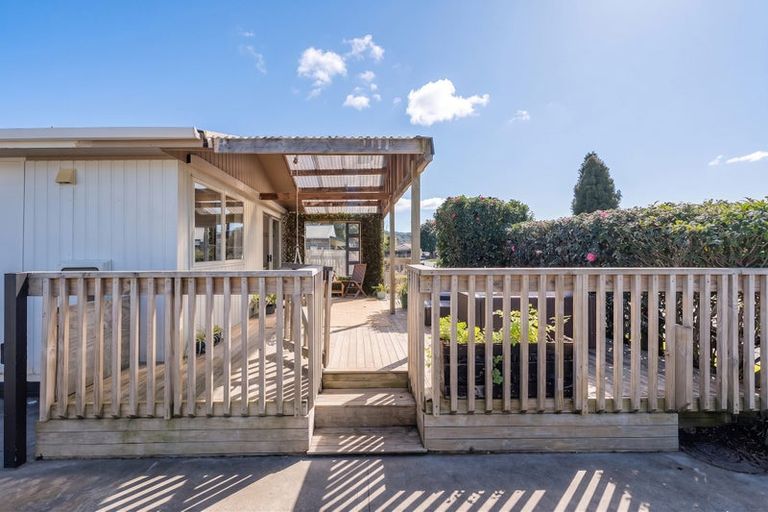 Photo of property in 5a Moewai Park Road, Whitianga, 3510