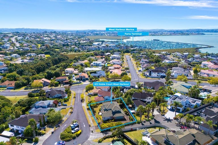 Photo of property in 2/2 Hobie Court, West Harbour, Auckland, 0618