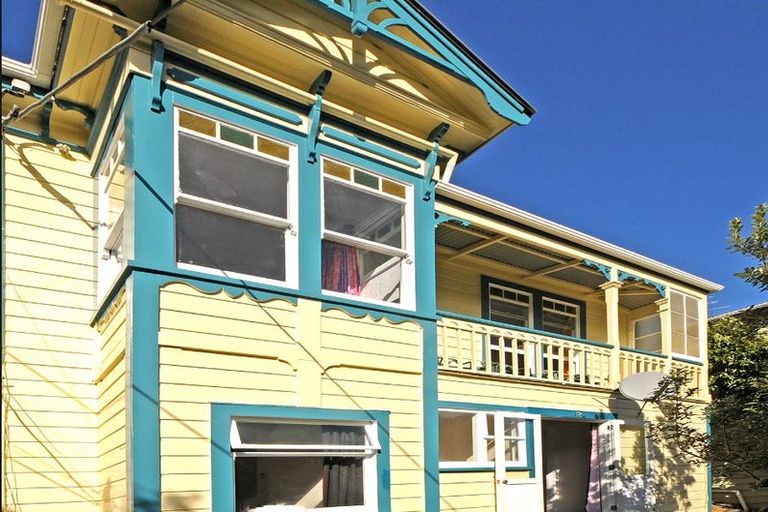 Photo of property in 173 Glenmore Street, Kelburn, Wellington, 6012