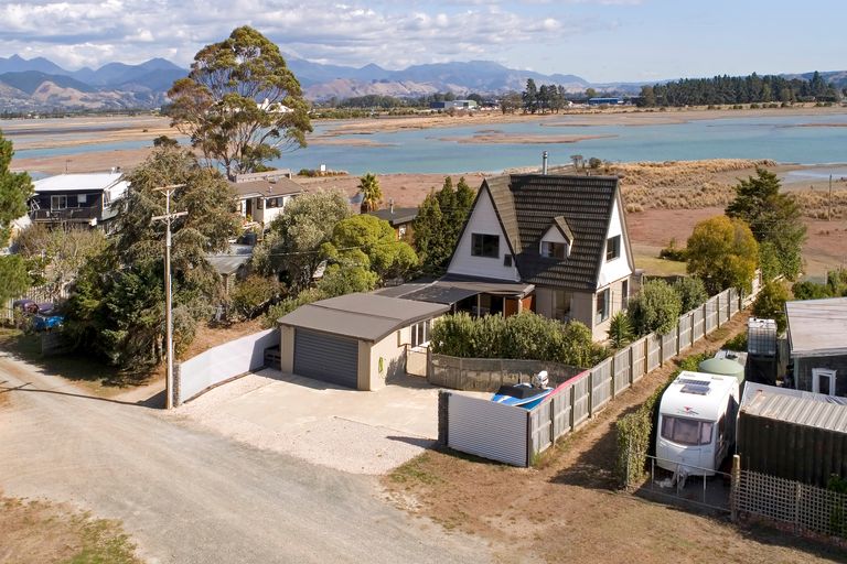 Photo of property in 140 Barnett Avenue, Best Island, Richmond, 7081