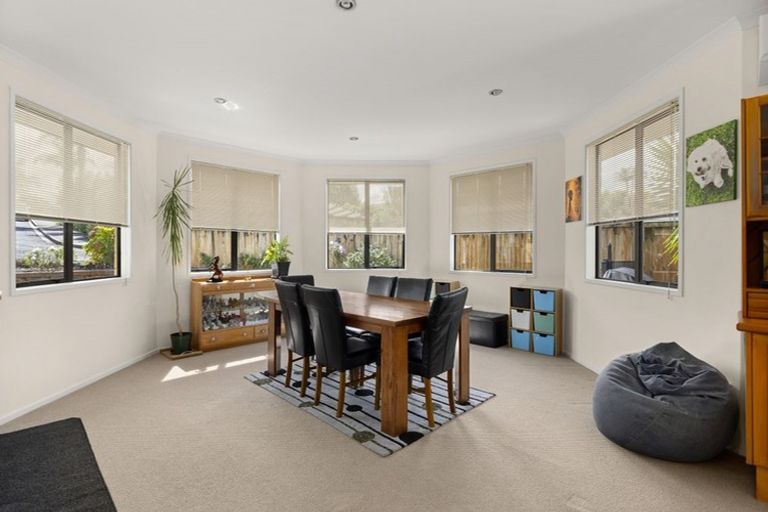 Photo of property in 16 Baska Voda Drive, Kerikeri, 0230