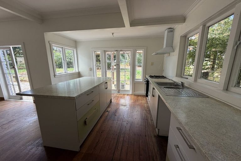 Photo of property in 256 Helvetia Road, Pukekohe, 2676