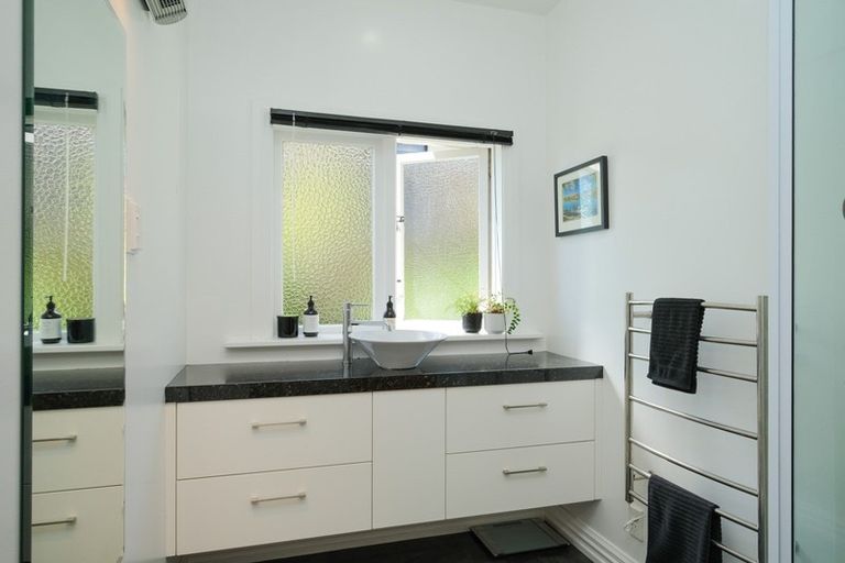 Photo of property in 86 Forbury Road, Saint Clair, Dunedin, 9012