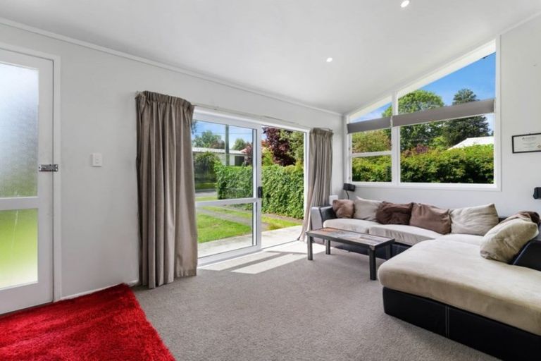 Photo of property in 8 Nikau Street, Springfield, Rotorua, 3015