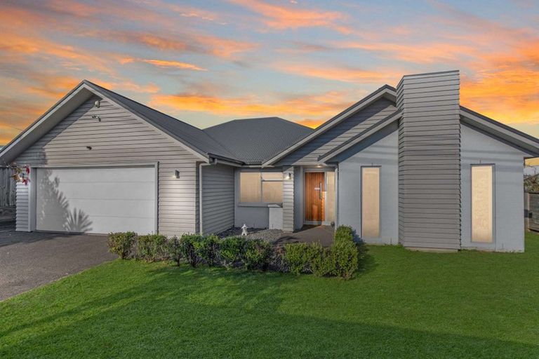 Photo of property in 15a Mckenzie Road, Owhata, Rotorua, 3010