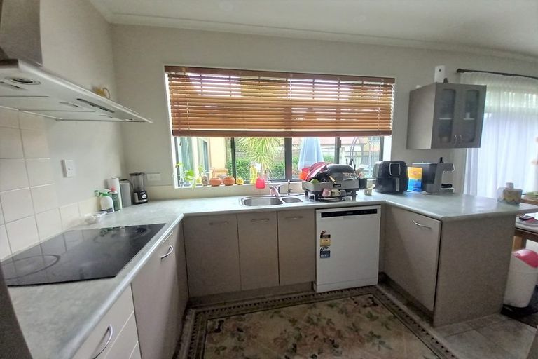 Photo of property in 25 Northwood Avenue, Albany, Auckland, 0632