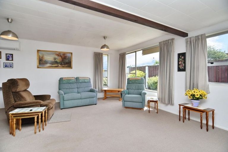Photo of property in 9b Kinley Street, Rangiora, 7400