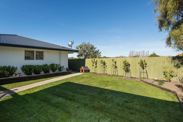 Photo of property in 78b Vivian Street, Burwood, Christchurch, 8083