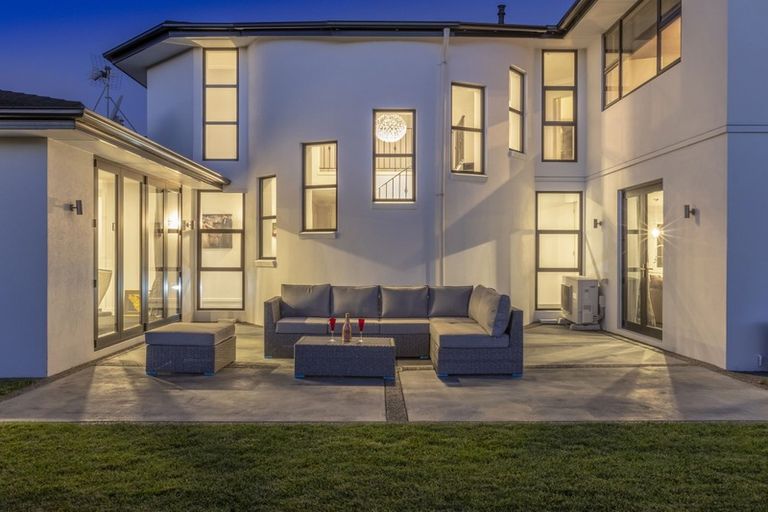 Photo of property in 13 Durham Heights, Flagstaff, Hamilton, 3210