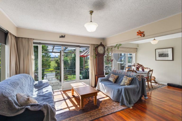 Photo of property in 79 Kawiu Road, Levin, 5510