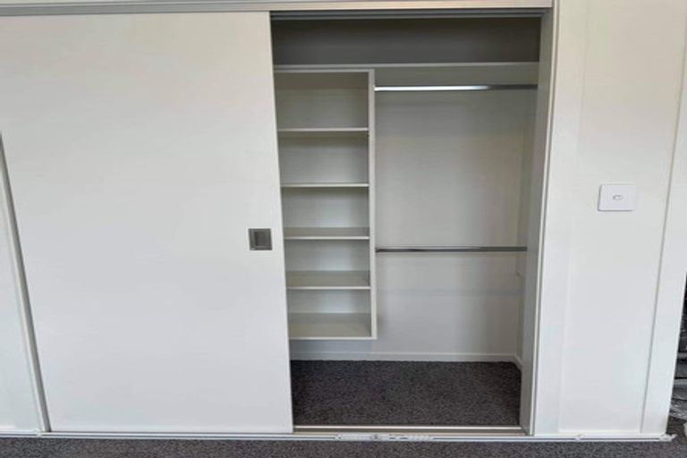 Photo of property in 1b Dey Street, Mosgiel, 9024