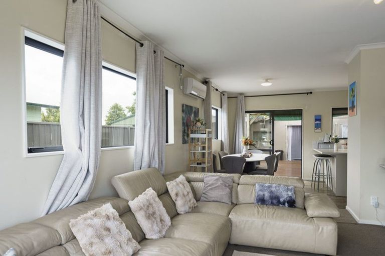 Photo of property in 15 Lorne Crescent, Flaxmere, Hastings, 4120