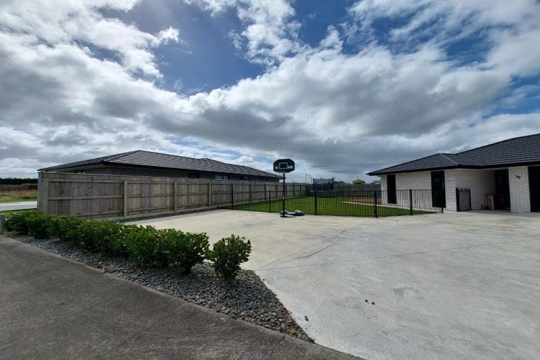 Photo of property in 32 County Drive, Hawera, 4610