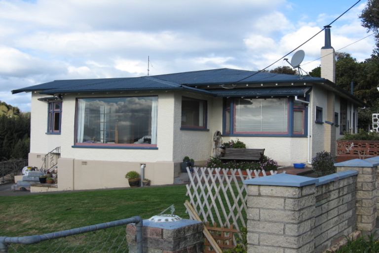 Photo of property in 16 Rees Street, Durie Hill, Whanganui, 4500