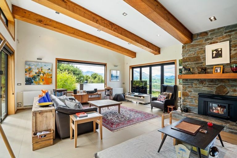 Photo of property in 65 Kanuka Rise, Albert Town, Wanaka, 9305