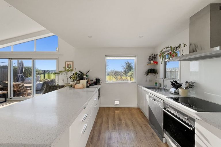 Photo of property in 31 Dow Square, Wigram, Christchurch, 8025