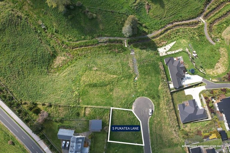 Photo of property in 5 Pukatea Lane, Grandview Heights, 3200