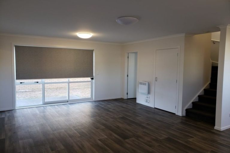 Photo of property in 17 Chiefs Court, Hamilton East, Hamilton, 3216