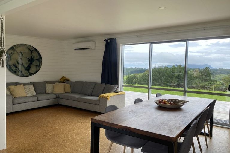 Photo of property in 22 Lakelands Road, Parua Bay, Onerahi, 0192